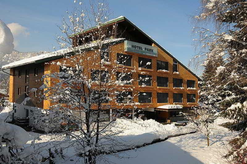Hotel Park St. Johann in Tirol Extérieur photo